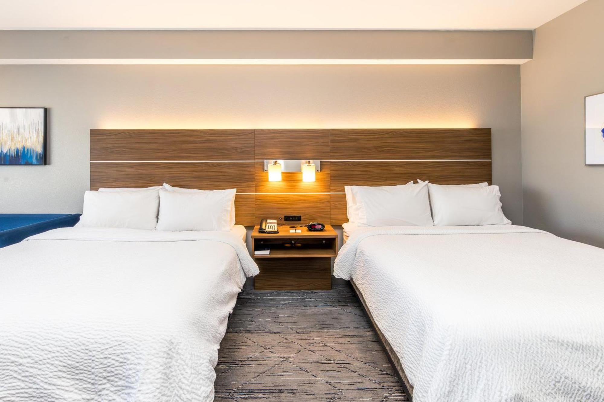 Holiday Inn Express & Suites Downtown Louisville By Ihg Екстер'єр фото