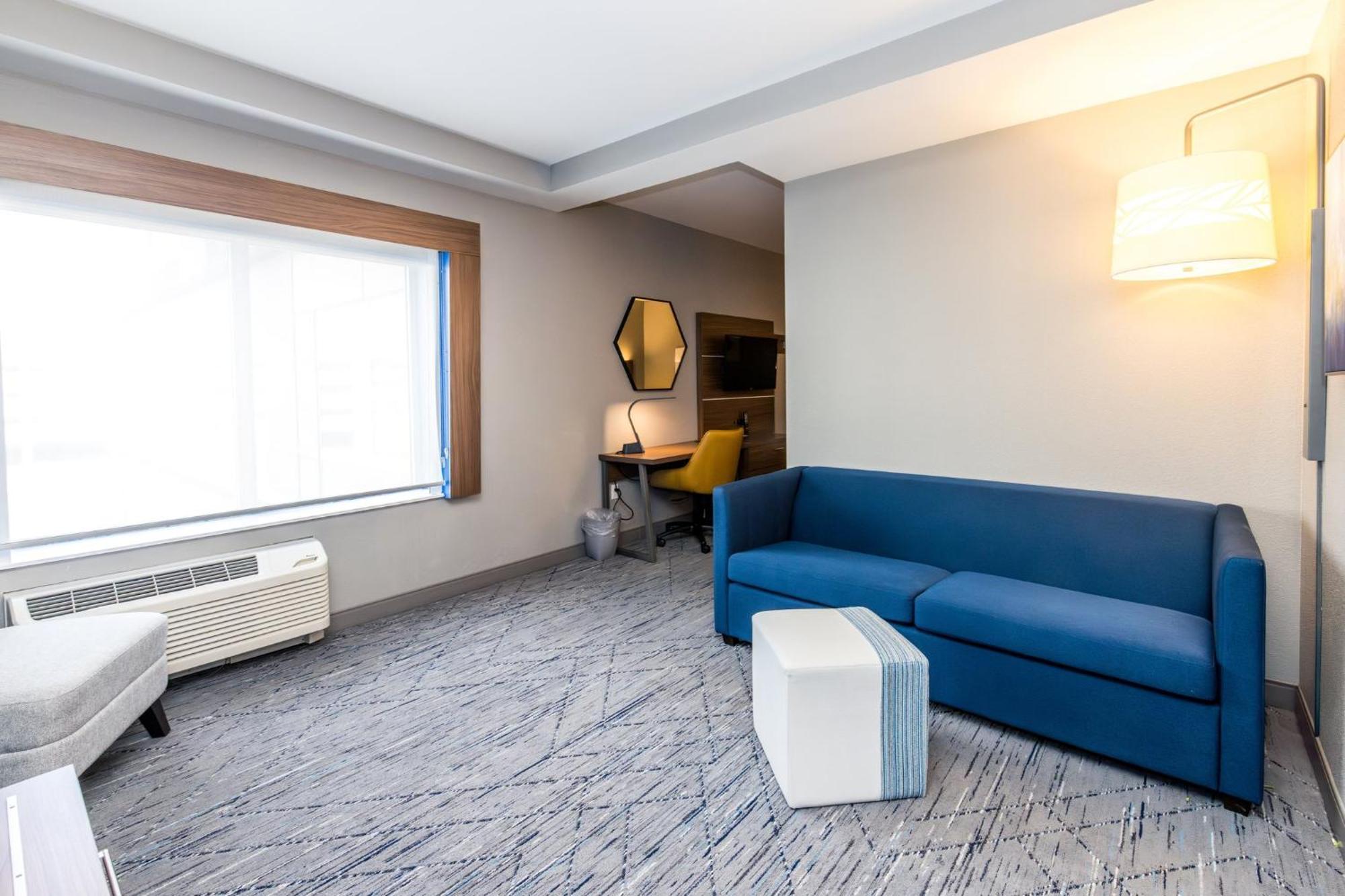 Holiday Inn Express & Suites Downtown Louisville By Ihg Екстер'єр фото